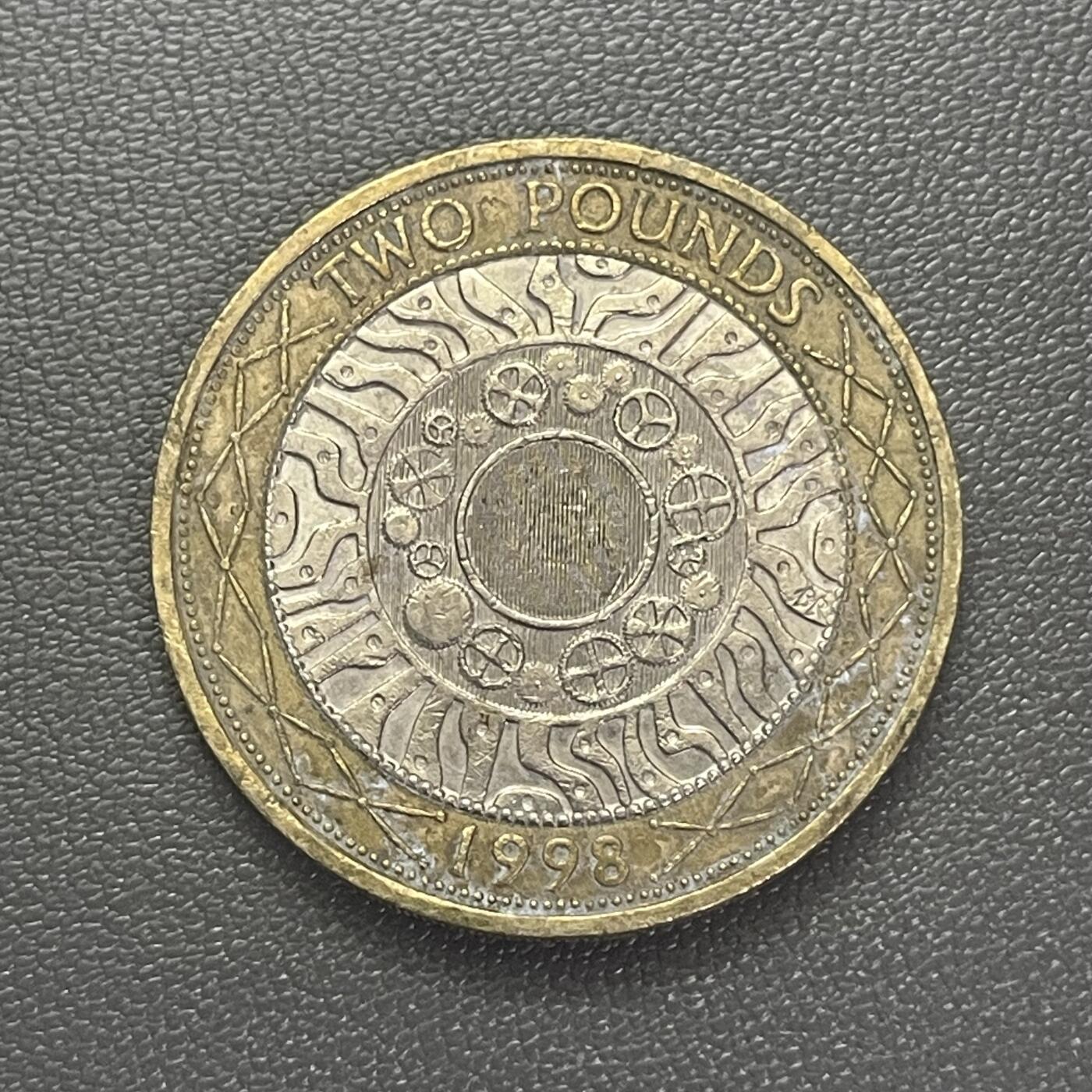 回流1208 英国1998年2英镑 齿轮科技 双金属硬币