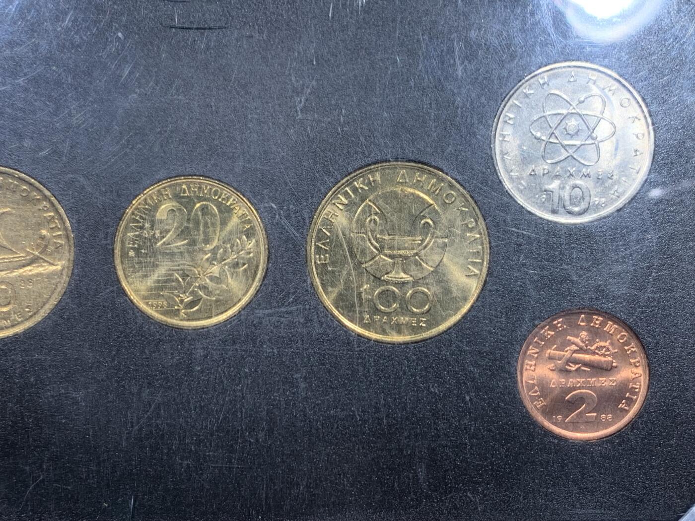 《竞宝斋》第446场 周日，周一，2场连拍 （全场包邮） 希腊 1998年 7枚装 套币 少见的亚克力装帧方式 细节见图