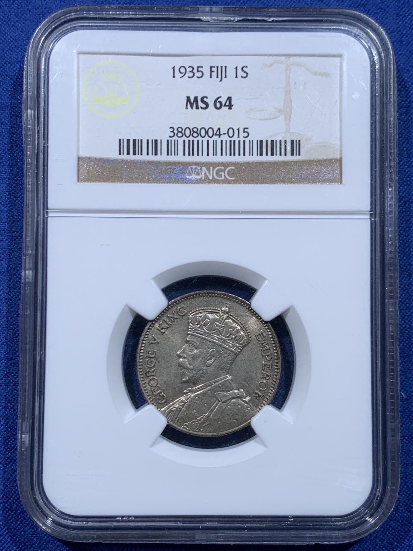 《竞宝斋》第446场 周日，周一，2场连拍 （全场包邮） NGC MS64 英属斐济 1935年 1先令银币，难得的英属小精品，老评级盒子