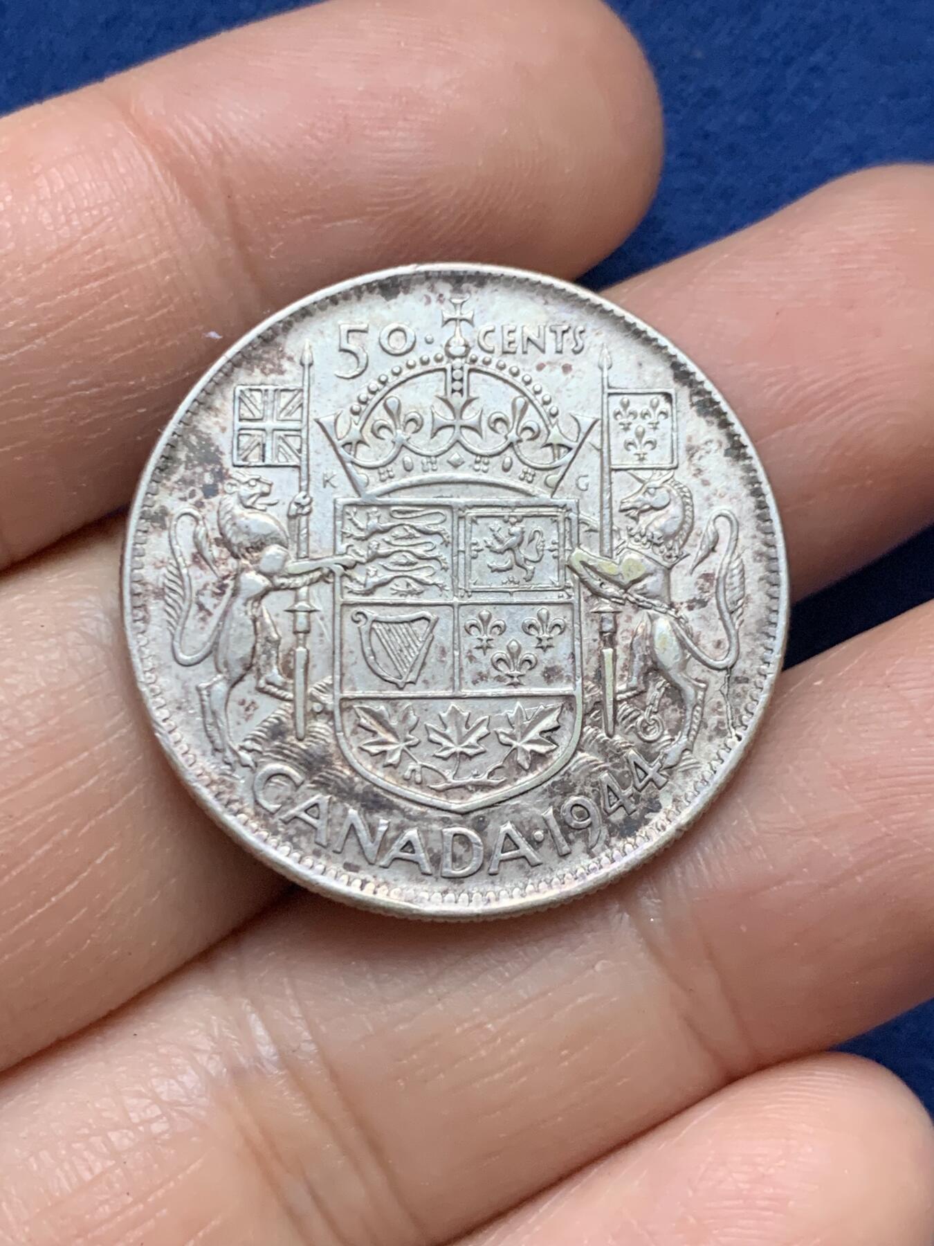 《竞宝斋》第446场 周日，周一，2场连拍 （全场包邮） 加拿大1944年50分银币 包浆漂亮