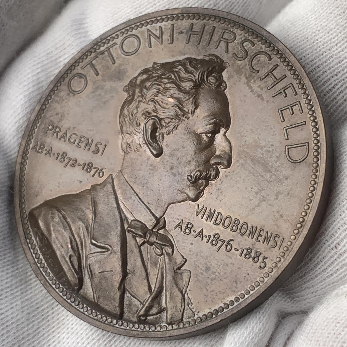 掌中浮雕-藏着的欧洲第045场 1885年历史学家奥托·希费尔德教授铜章，46.5mm，奥地利章牌艺术大师安东·沙夫（A.Scharff）设计作品，少见品种，送合适的亚克力盒子,