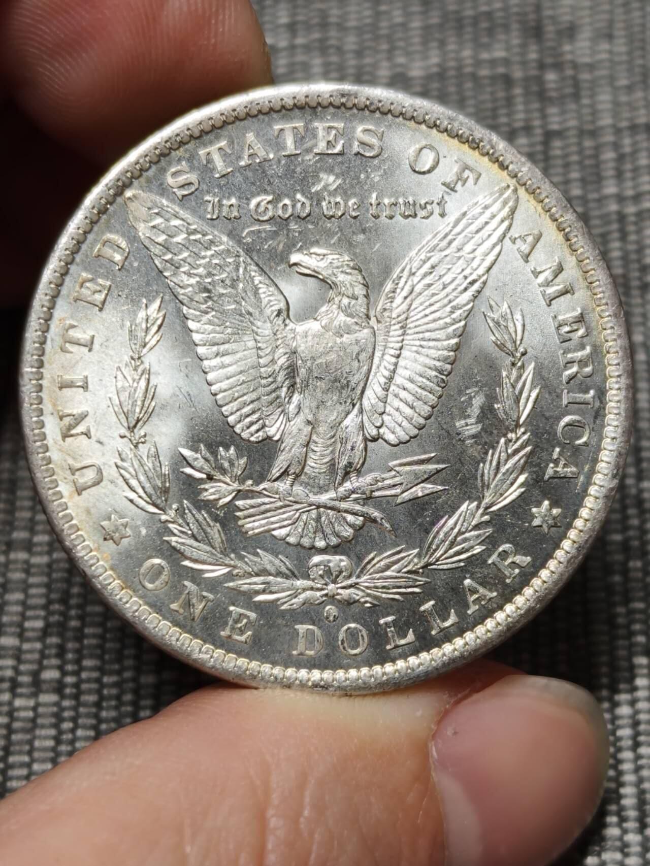 UNC1883和1887美国摩根银元两枚499一个包顺丰