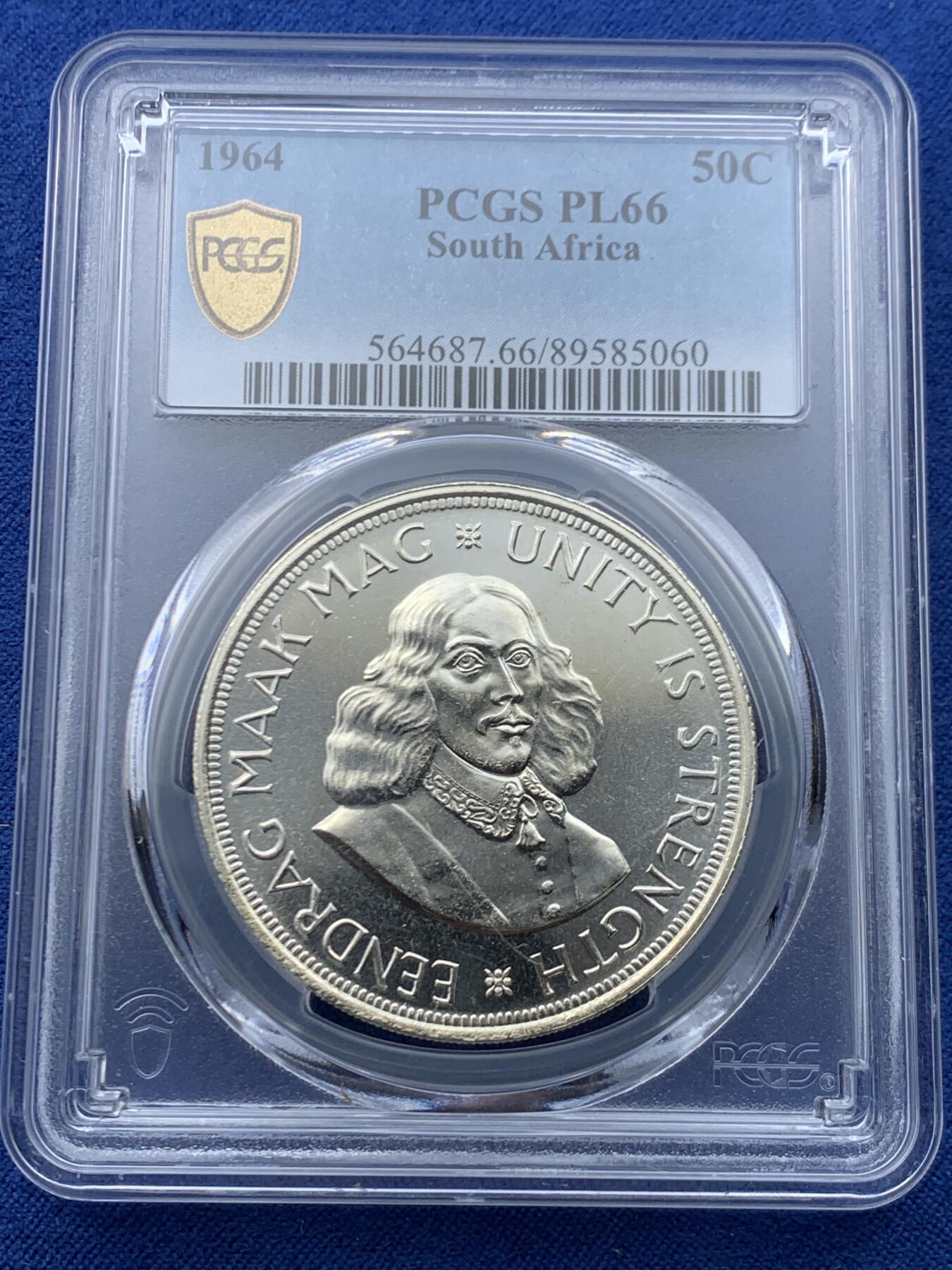 《竞宝斋》第446场 周日，周一，2场连拍 （全场包邮） PCGS PL66 南非1964年吕贝克跳羚羊50分银币，PL类精制，币面清爽干净又舒适，状态一流。