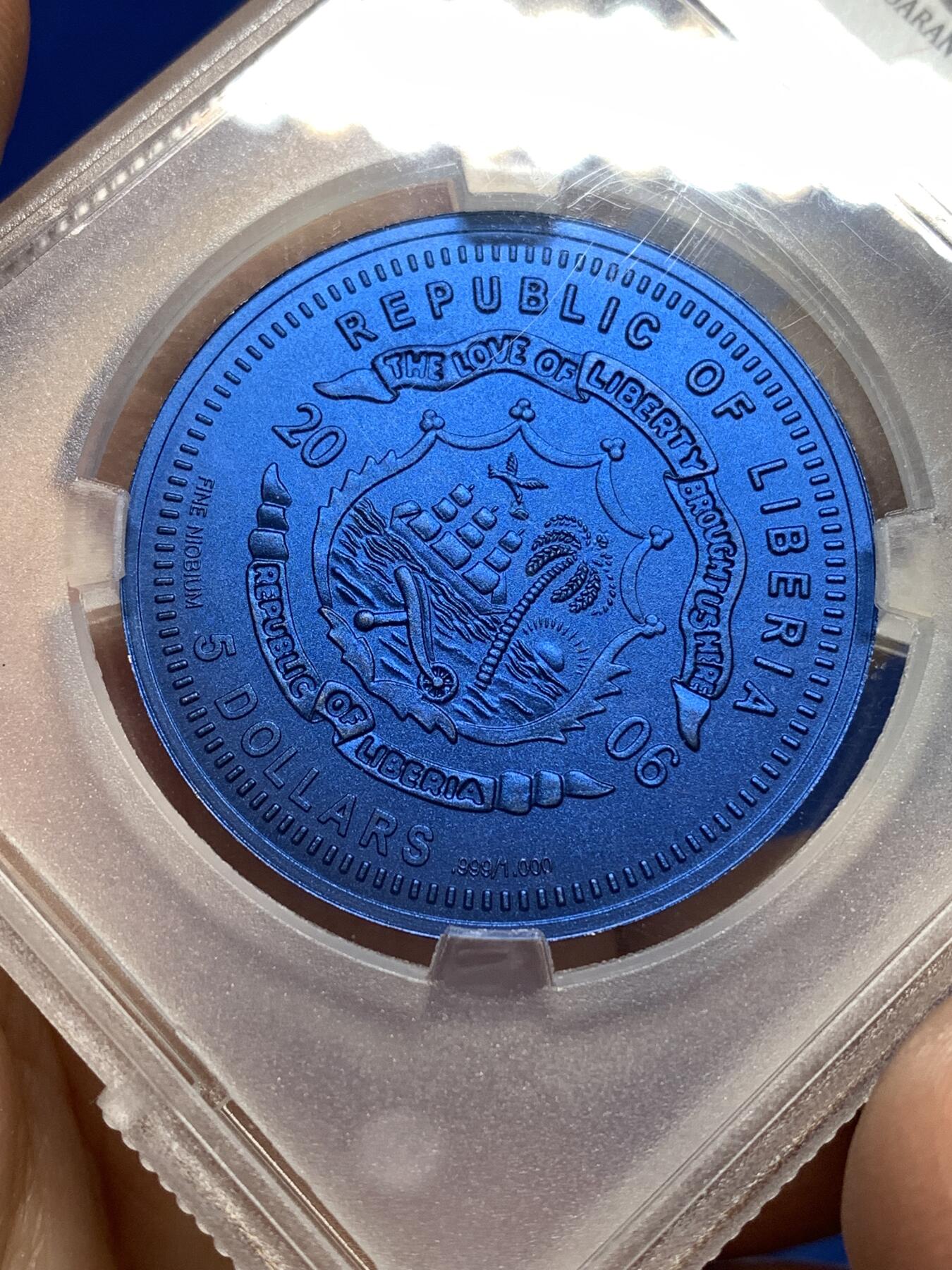 《竞宝斋》第446场 周日，周一，2场连拍 （全场包邮） TQG MS69 利比里亚2006年5元蓝铌币 欧元10周年纪念-马耳他 7.78克 发行量：1万