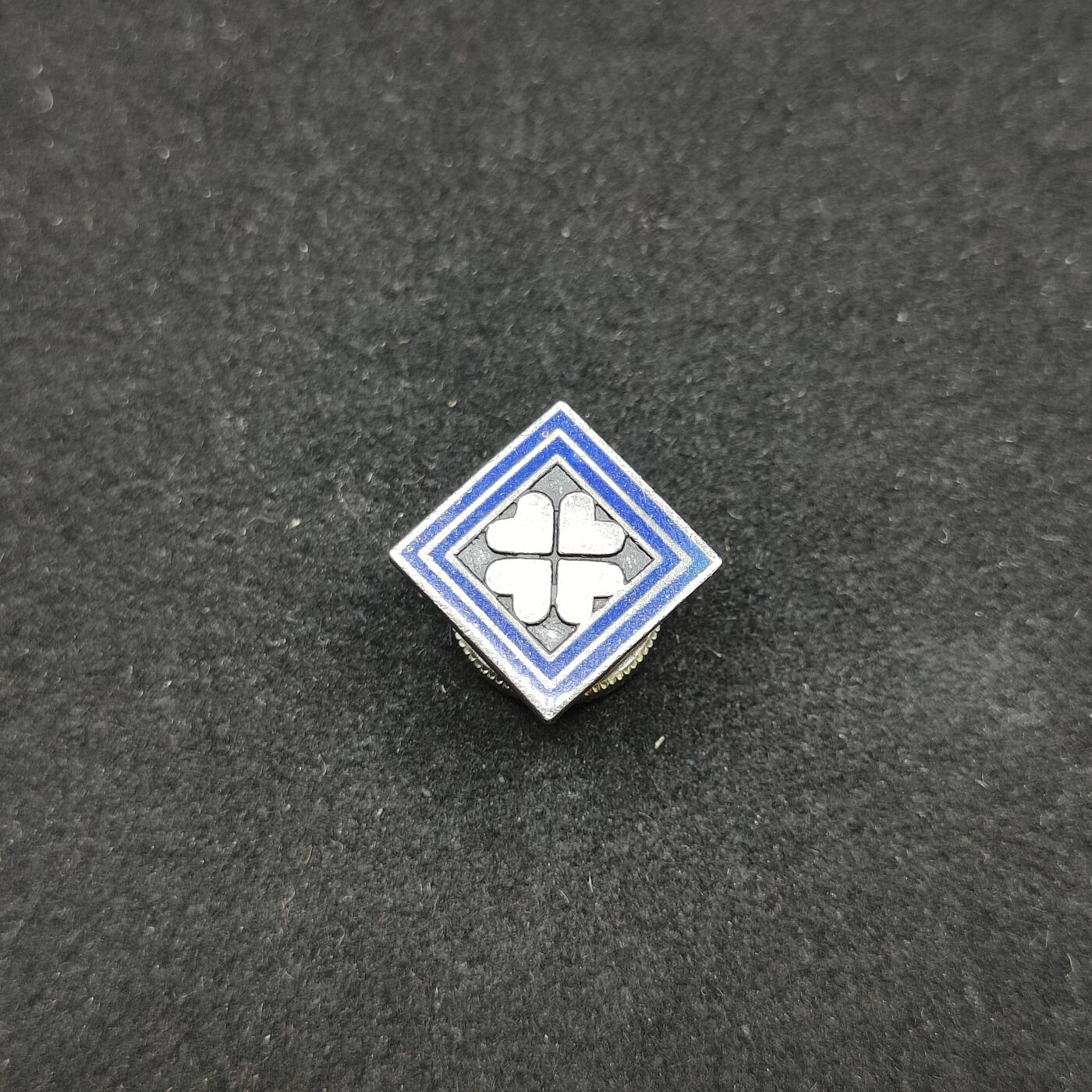 0元起拍勋章 第316期 咸鱼国勋章拍卖专场 12月7日（周日）下午6：00开始 日本四叶草徽章 纯银制