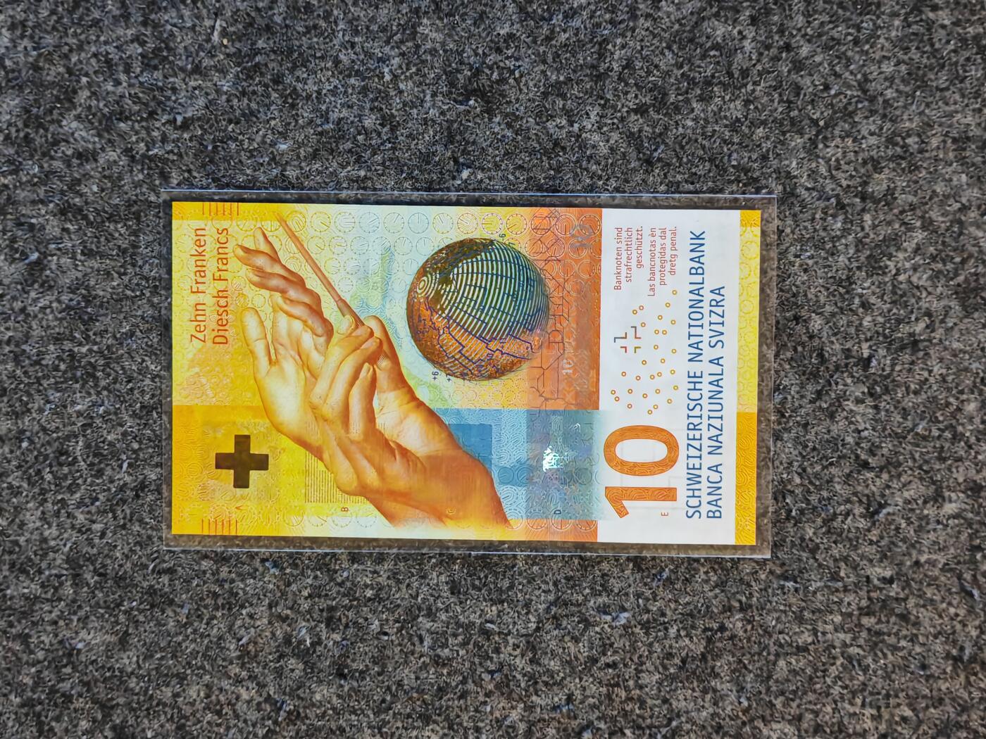 【礼羽收藏】🌏世界钱币拍卖第115期 (16O6836186)欧洲，瑞士，2016年，10瑞郎，纸币，无47号码，全新UNC