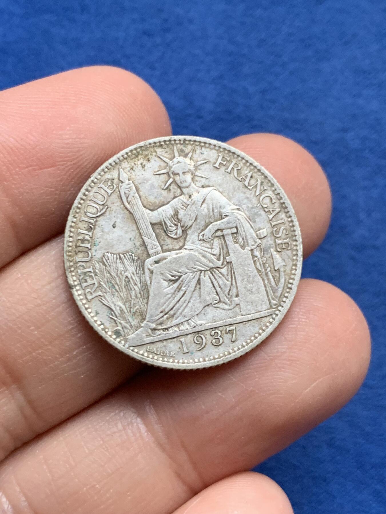 《竞宝斋》第446场 周日，周一，2场连拍 （全场包邮） 两枚一组 法属印支1923年/1937年坐洋10分/20分银币