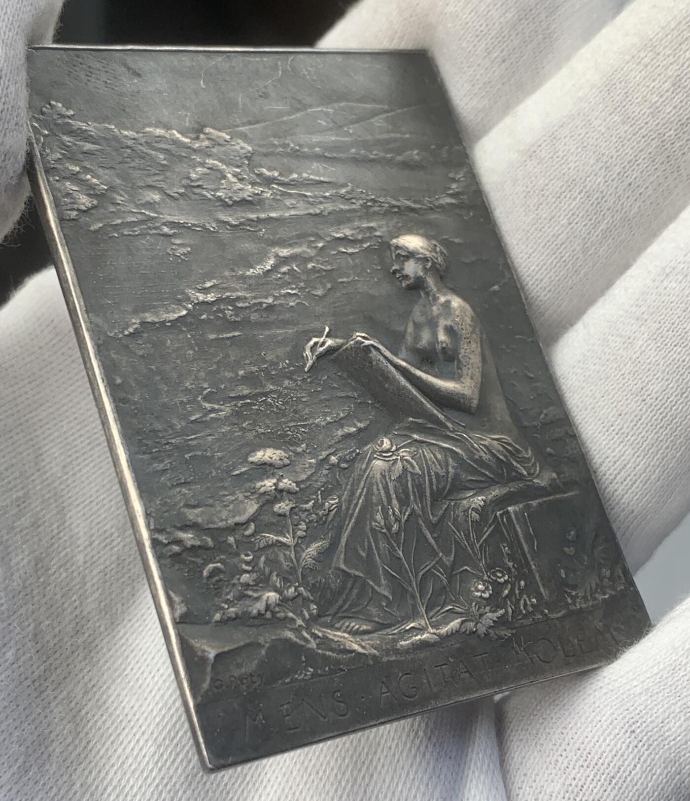 掌中浮雕-藏着的欧洲第045场 1880年法国装饰艺术联盟镀银铜章  ，67 X 47mm，章牌大师奥斯卡.罗蒂Oscar Roty（1846-1911）作品