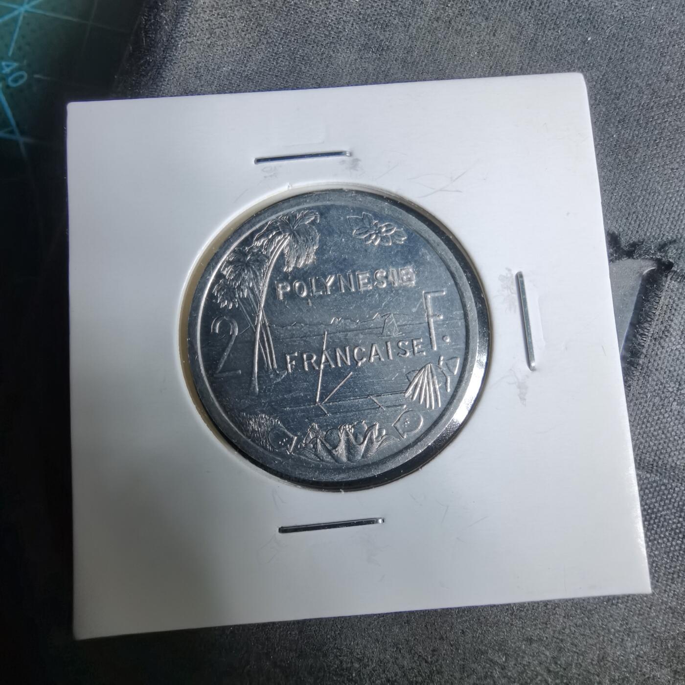 沼泽如烟--第925场 法属波利尼西亚1987年2法郎