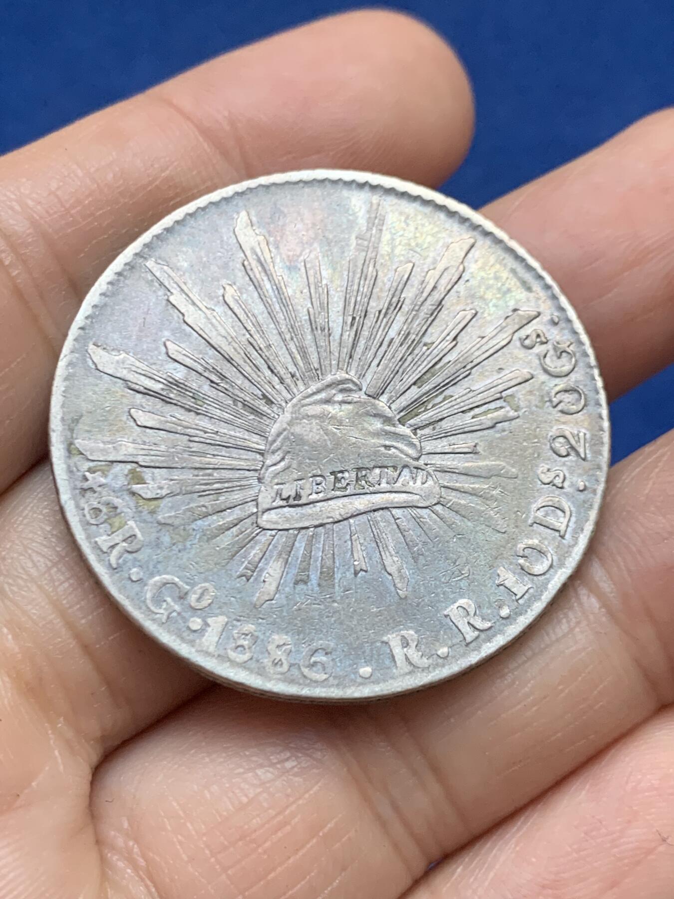 《竞宝斋》第446场 周日，周一，2场连拍 （全场包邮） 墨西哥1886 GO RR版 8R鹰洋银币