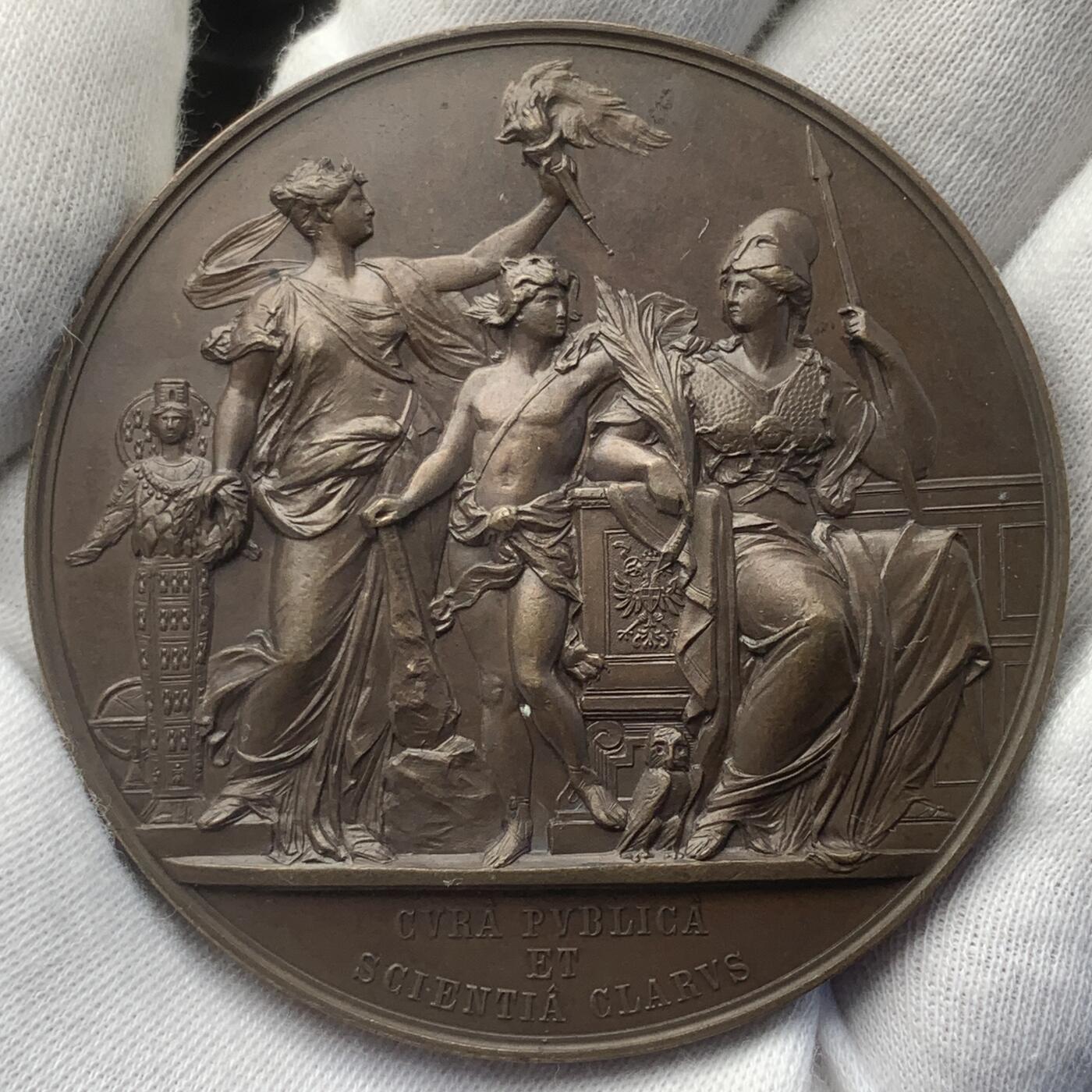 掌中浮雕-藏着的欧洲第045场 1877年奥地利 卡杰坦·冯·费尔德（Caietanus Felder）男爵再次当选维也纳市长纪念章，奥地利章牌艺术大师安东·沙夫（A.Scharff）设计作品，64mm，送合适的亚克力盒子