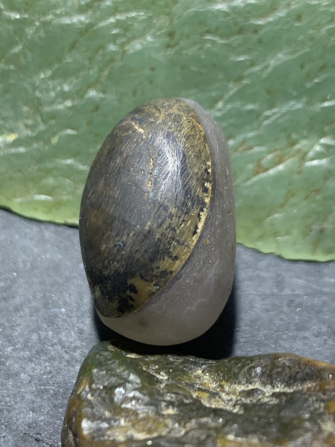 精美冰飘战国红玛瑙原皮天眼原石一个