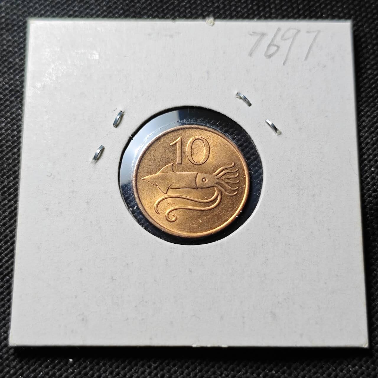 KK钱币收藏小铺 第376期  2月预留时间 周末发货  冰岛10奥拉铜币 好品