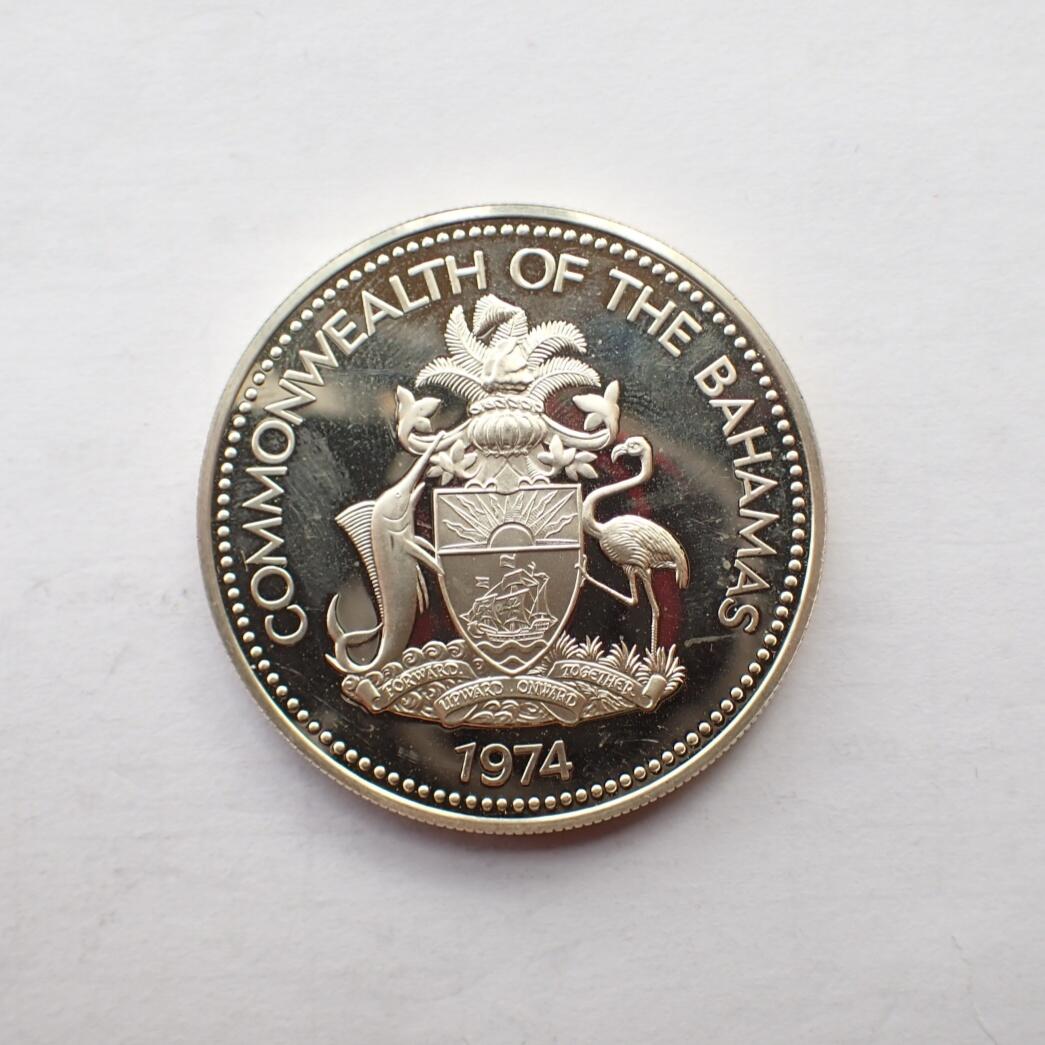 古楚泉社世界钱币专场NO.2 巴哈马1974年火烈鸟2元大银币