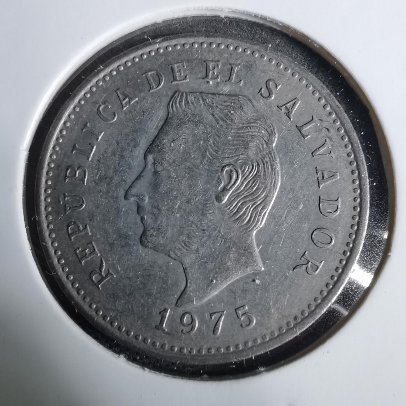 沼泽如烟--第925场 萨尔瓦多1975年十分