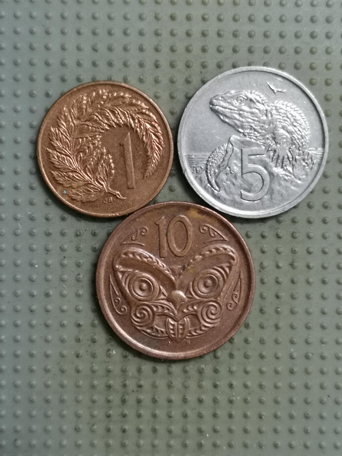 2025年第135场各国散币拍卖（总第135场） 新西兰3枚