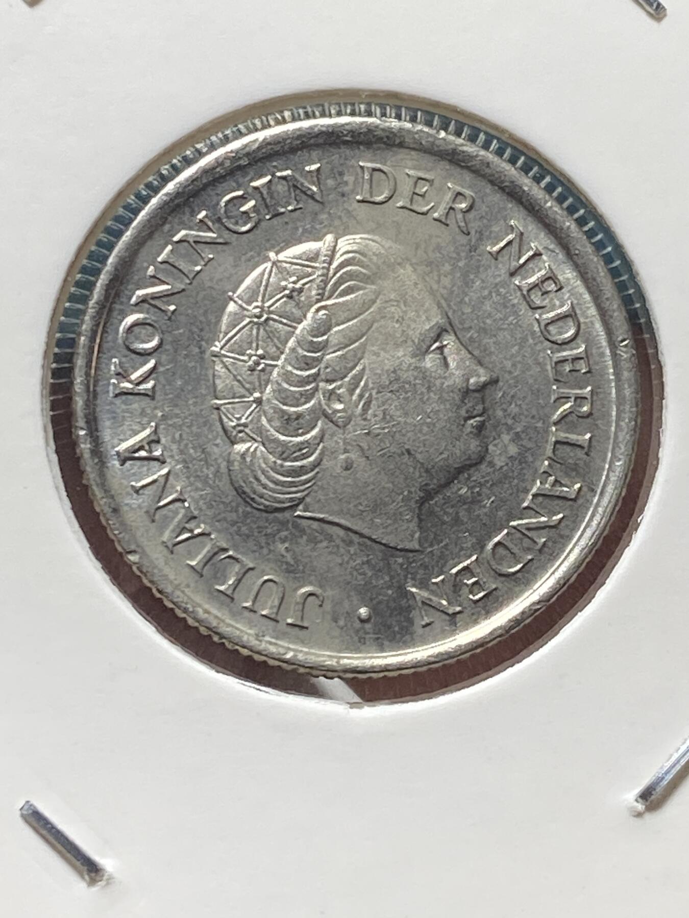 2025年第一百三十四场(总第一百六十场）外国好品纸夹散币场(免佣金)