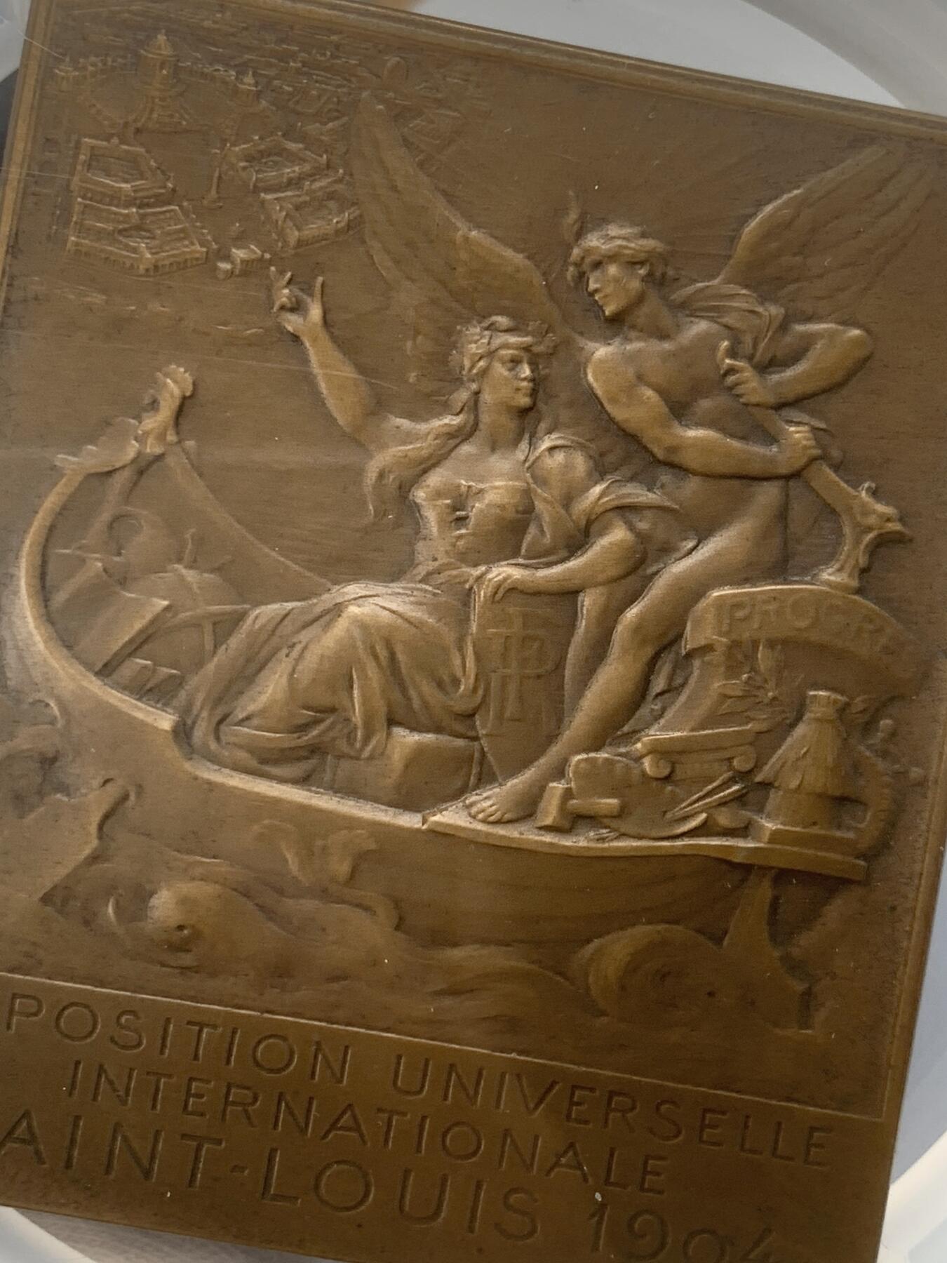 掌中浮雕-藏着的欧洲第045场 NGC MS64 : 1904年法国纪念美国圣路易斯世博会铜章 ，74 X 63mm