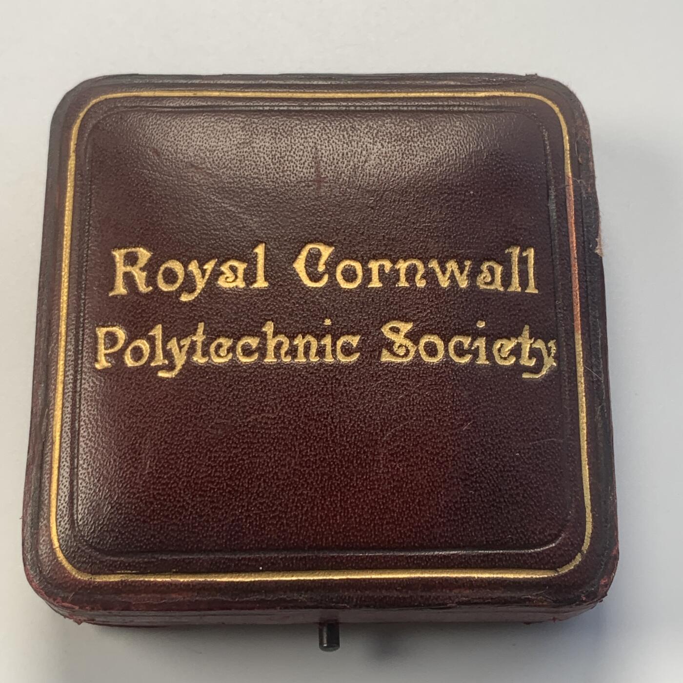 掌中浮雕-藏着的欧洲第045场 1833年英国皇家康沃尔理工学会詹姆斯·瓦特纪念铜章，45mm，42g，由皇家造币厂首席雕刻师W.Wyon设计制作，原盒