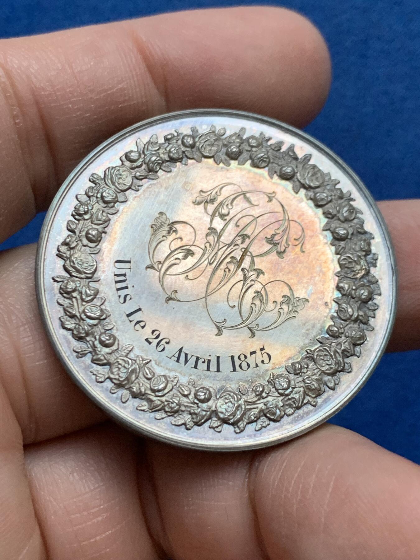 《竞宝斋》第446场 周日，周一，2场连拍 （全场包邮） 法国1875年婚礼银章 蜜蜂银标 24.35克 39.1mm 带盒