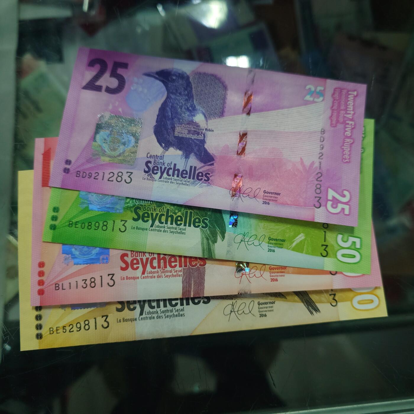 世界钱币～微拍第219期暨2025年第59期  老库存低价起拍