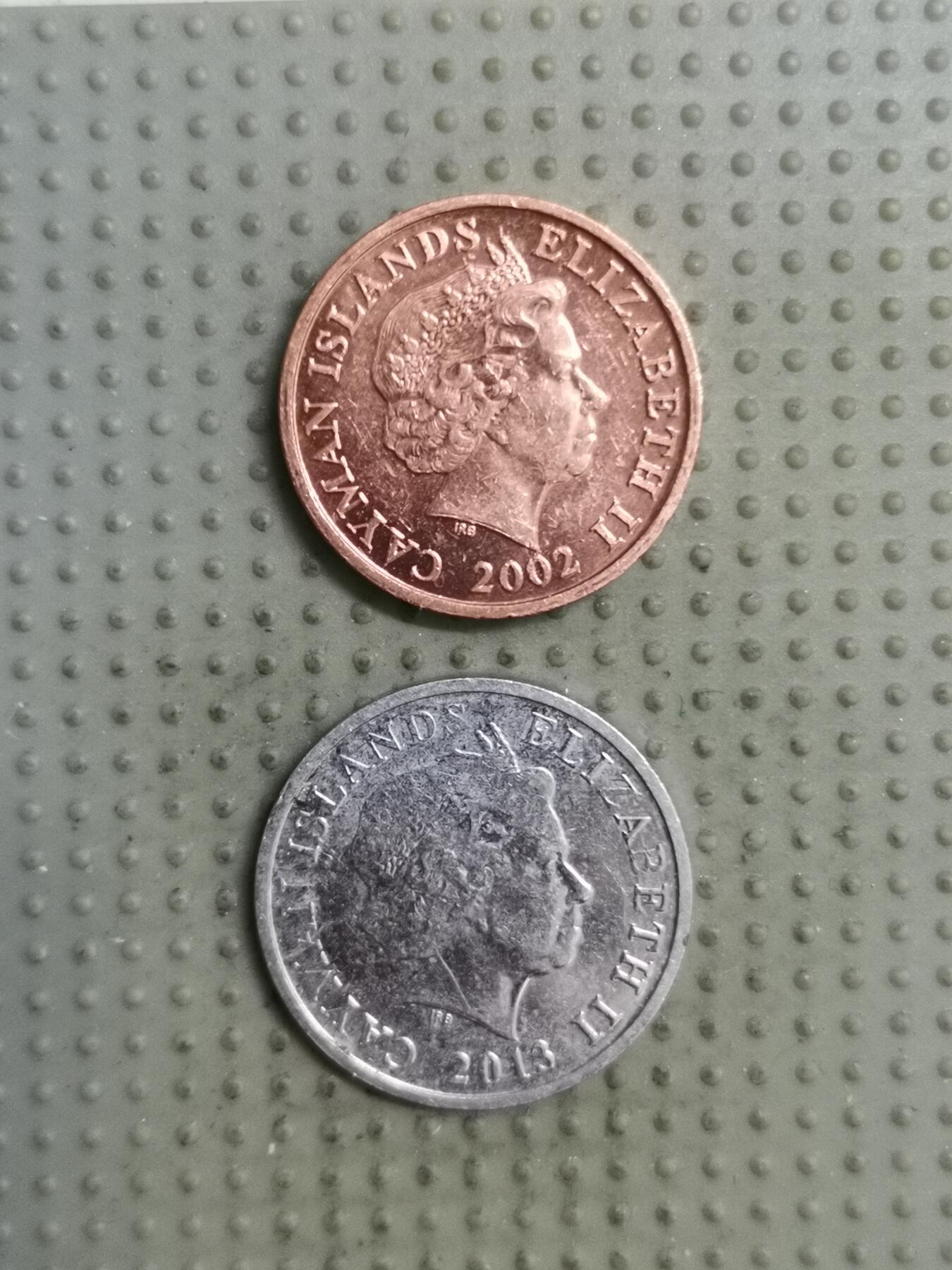 2025年第135场各国散币拍卖（总第135场） 开曼群岛2枚