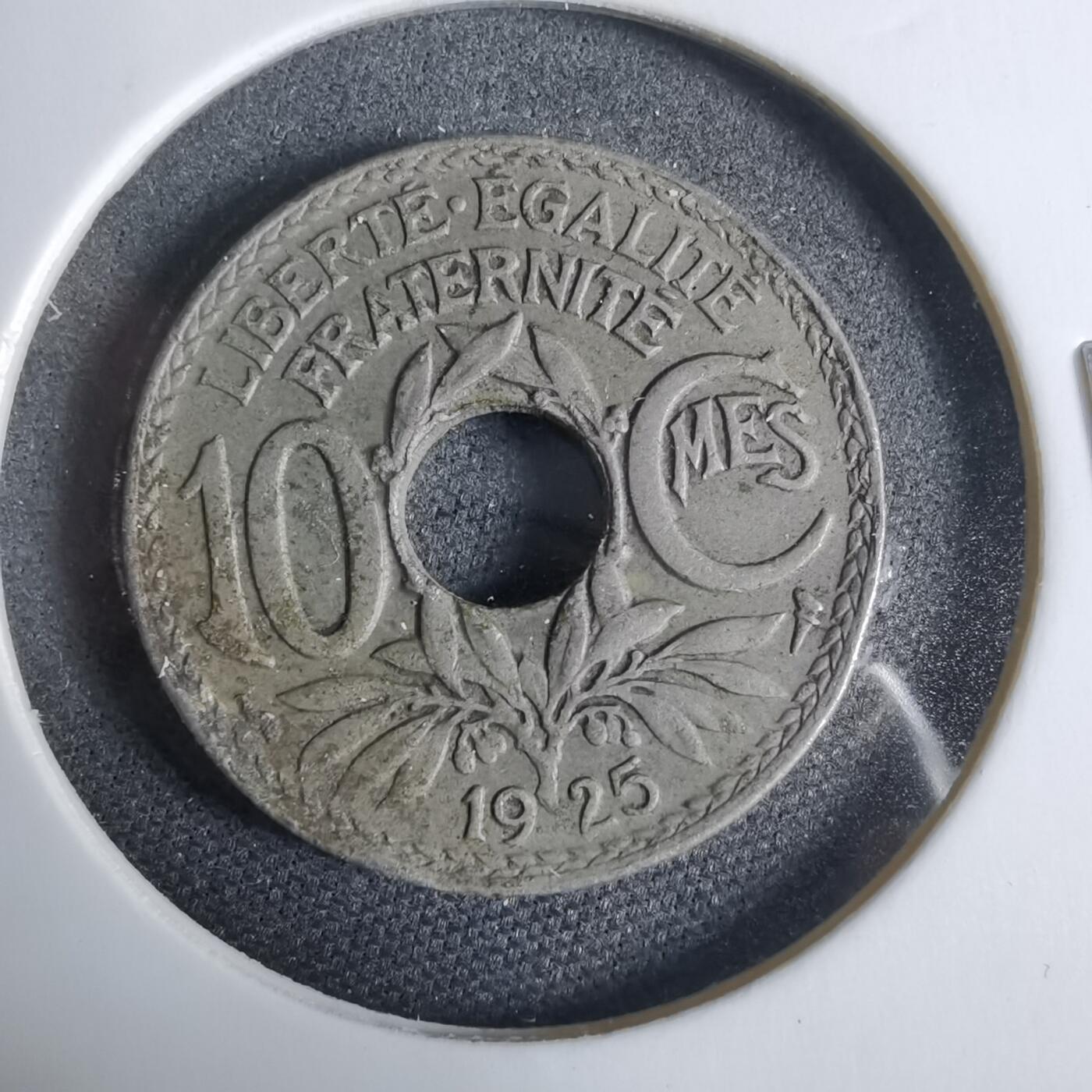 沼泽如烟--第925场 法国1925年十分