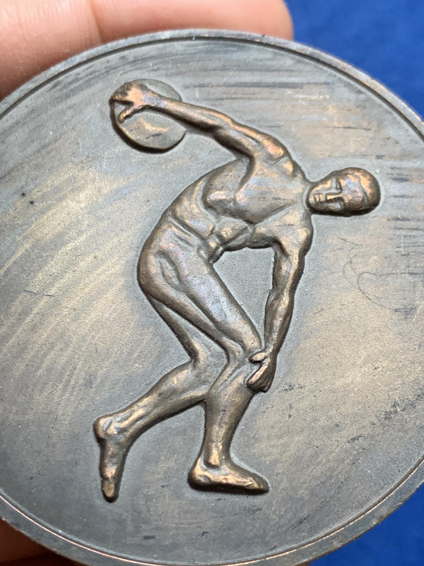 《竞宝斋》第446场 周日，周一，2场连拍 （全场包邮） 保加利亚运动员协会大铜章 直径61mm 重量112.7g