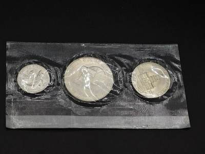 【淘币小摊】实时拍第八百二十二拍   银币套币场   满百包邮可预留二周 每周一统一发货   - 美国1976年建国200周年银币3枚套 总重41.8克400银 银价221