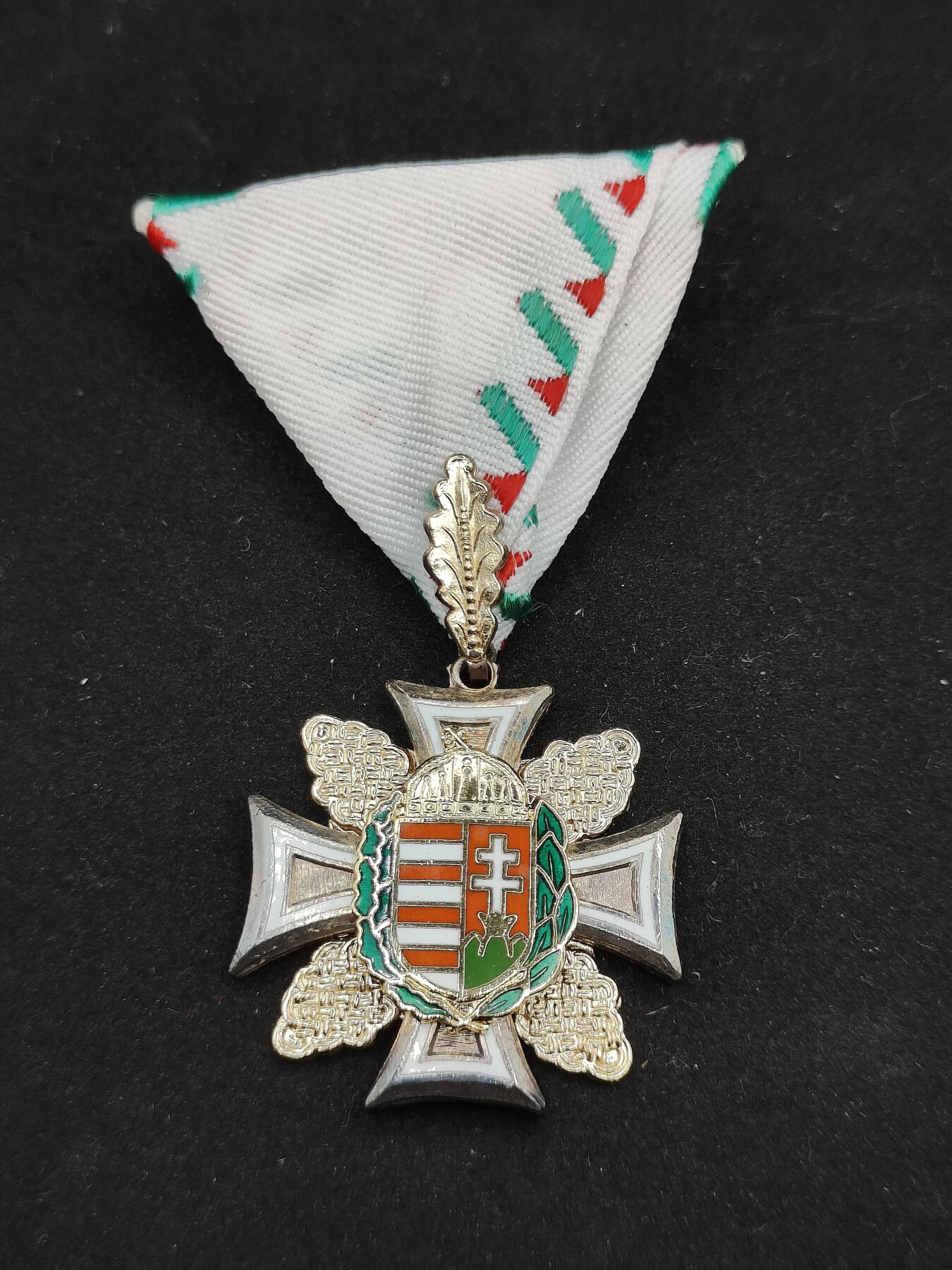 0元起拍勋章 第316期 咸鱼国勋章拍卖专场 12月7日（周日）下午6：00开始 匈牙利一级军官服役章