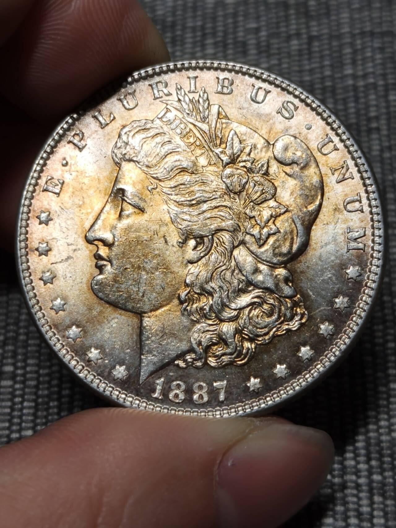 UNC1883和1887美国摩根银元两枚499一个包顺丰