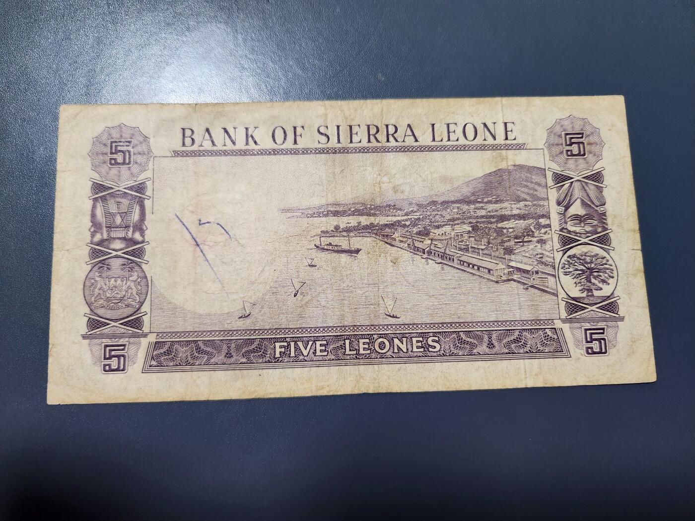 12月10号晚上8点 外国纸币自动截拍第71场