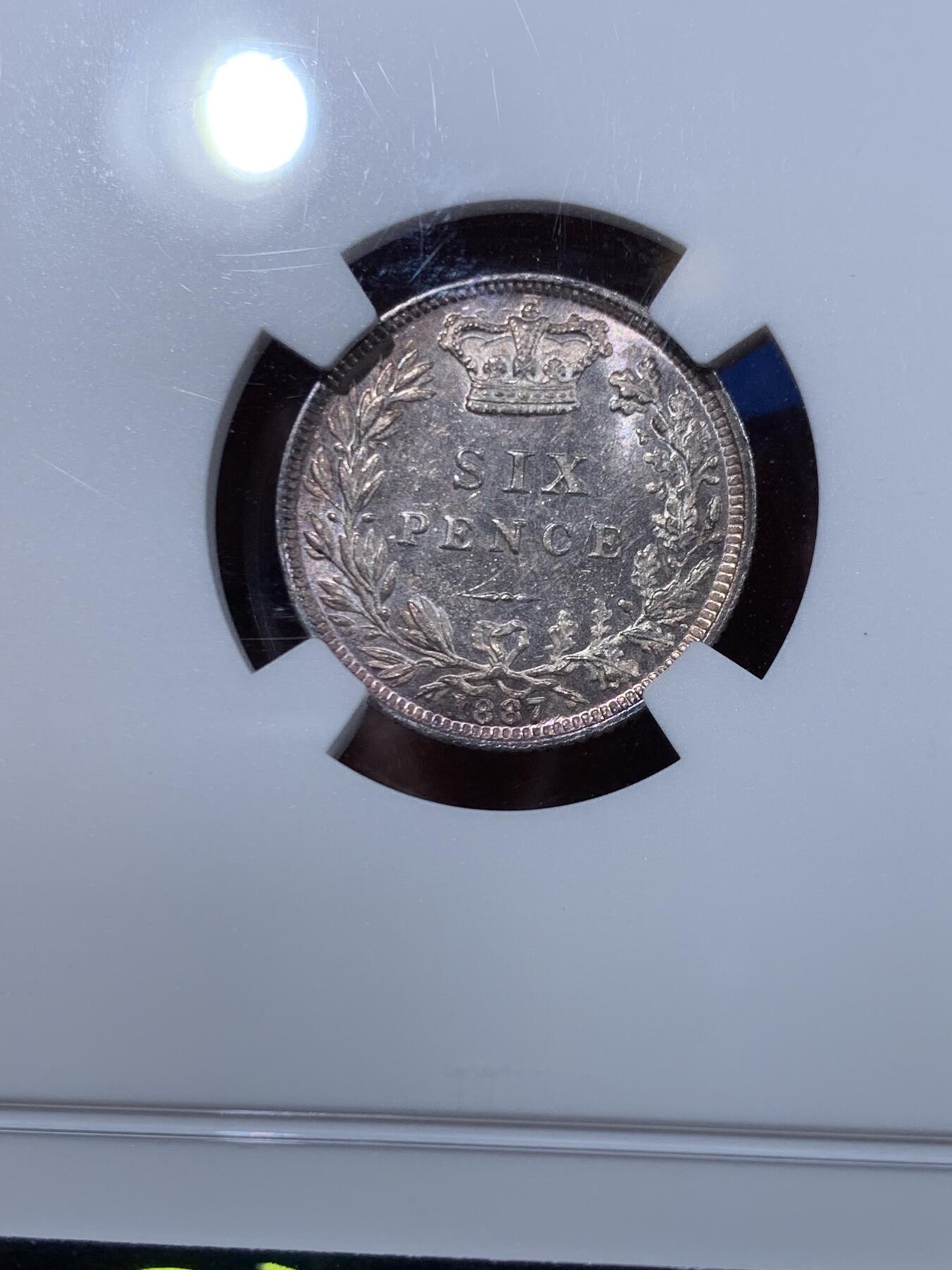 《竞宝斋》第446场 周日，周一，2场连拍 （全场包邮） NGC MS62 英国1887年小维六便士 幸运币 好看的紫罗兰包浆，一步到位的收藏，不用换藏。