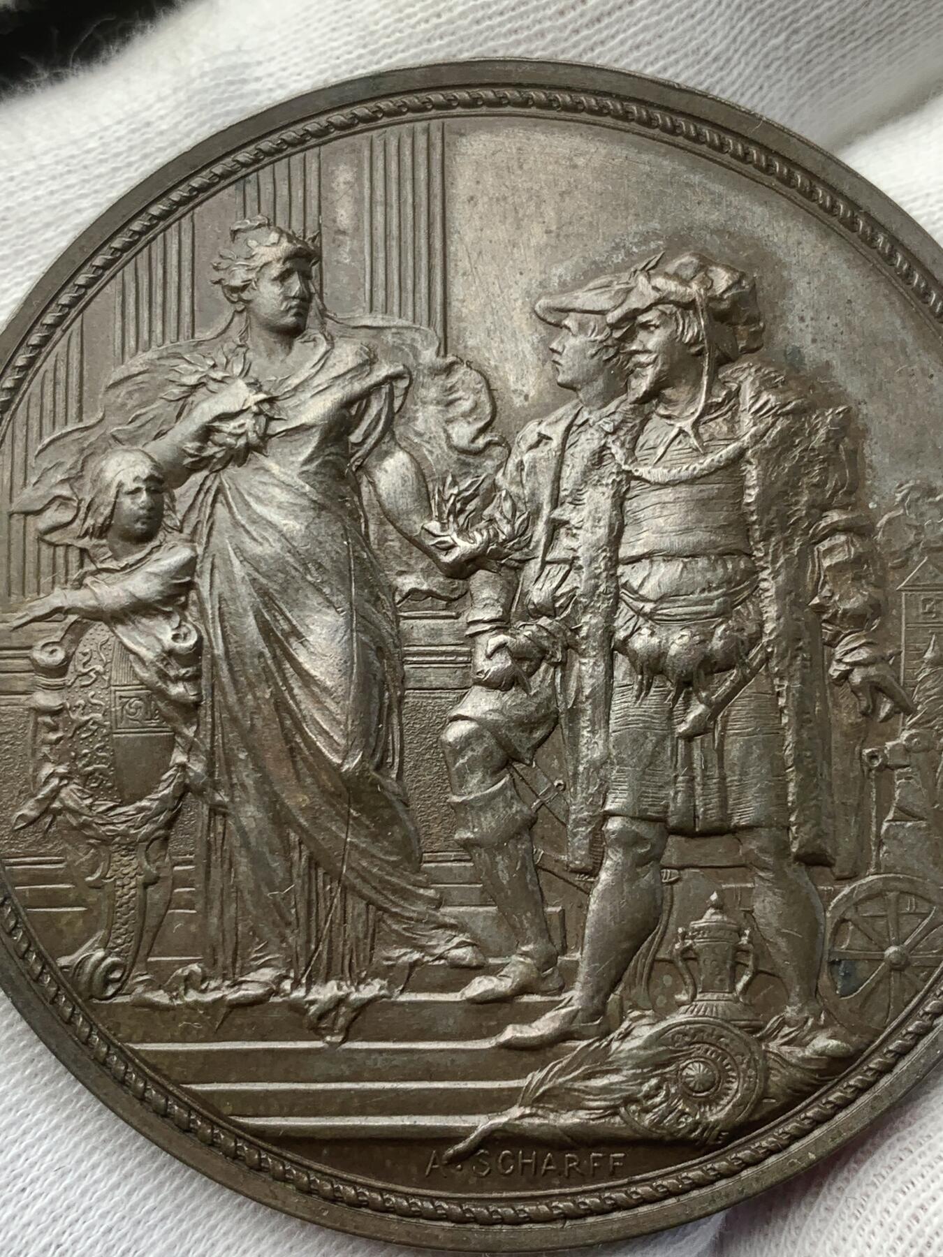 掌中浮雕-藏着的欧洲第045场 1885年奥地利克恩顿州地方展览会铜章 ，53.4mm，奥地利章牌艺术大师安东·沙夫（A.Scharff）设计作品，少见品种，送合适的亚克力盒子