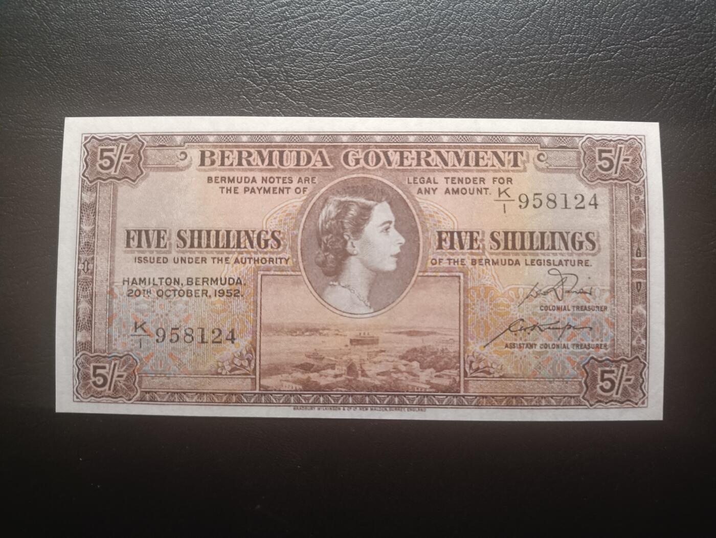 2025十二月第二期，总207期 英属百慕大1952年5先令AUNC此年份首冠K/1，青年女王和总督府徽章