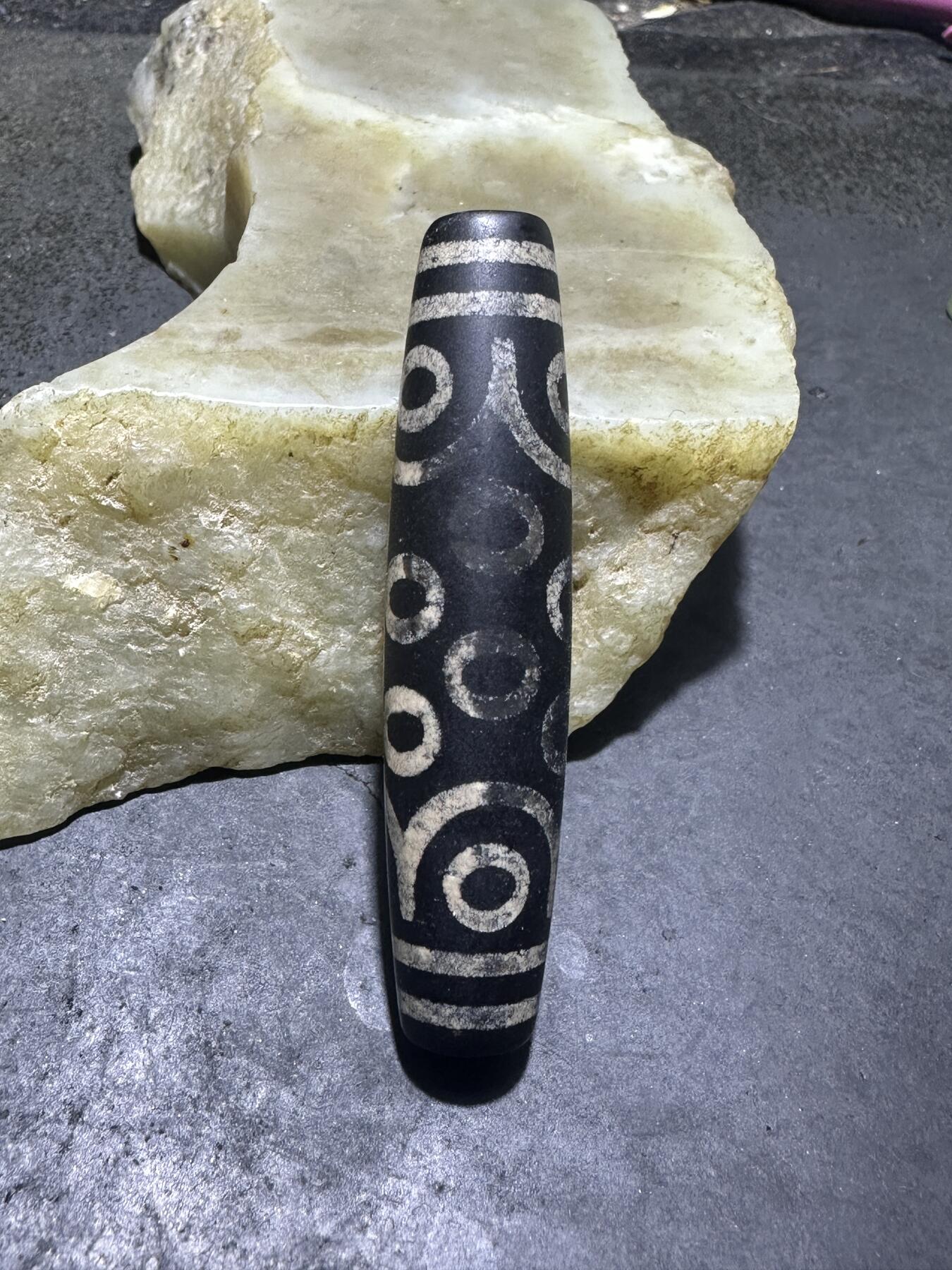 仅此一颗，藏传十八眼随形天珠一颗，