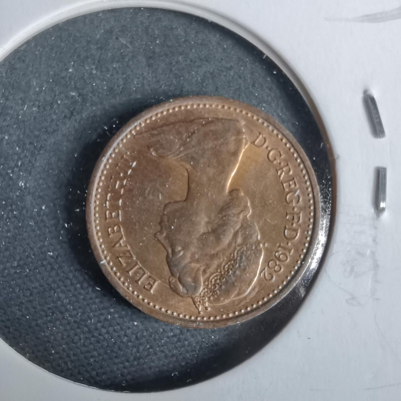 沼泽如烟--第925场 英国1982年半便士