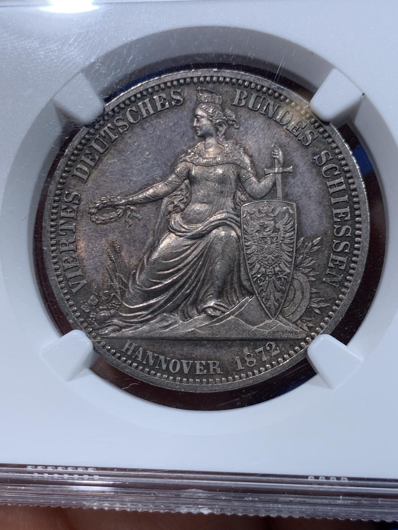 《竞宝斋》第446场 周日，周一，2场连拍 （全场包邮） NGC MS63 德国1872年汉诺威射击节女神泰勒章型银币 状态难得