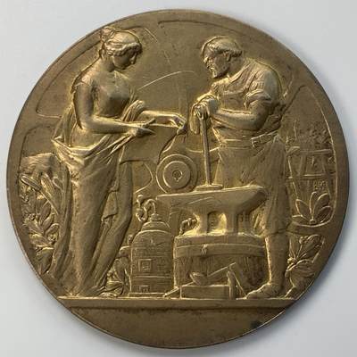 掌中浮雕-藏着的欧洲第045场 - 1914年德国法哈市工商业与农业展览会镀金银章(990)，51mm，43g，原盒