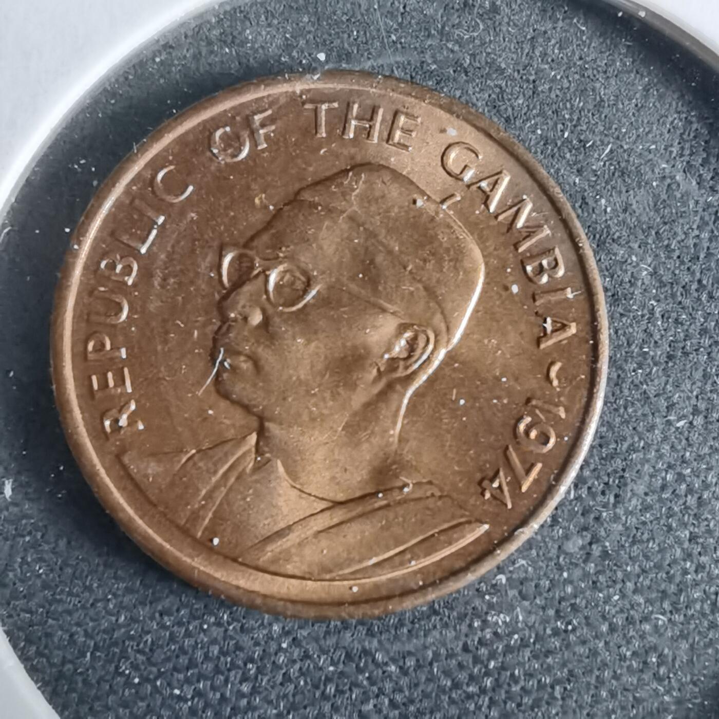 沼泽如烟--第925场 冈比亚1974年一分