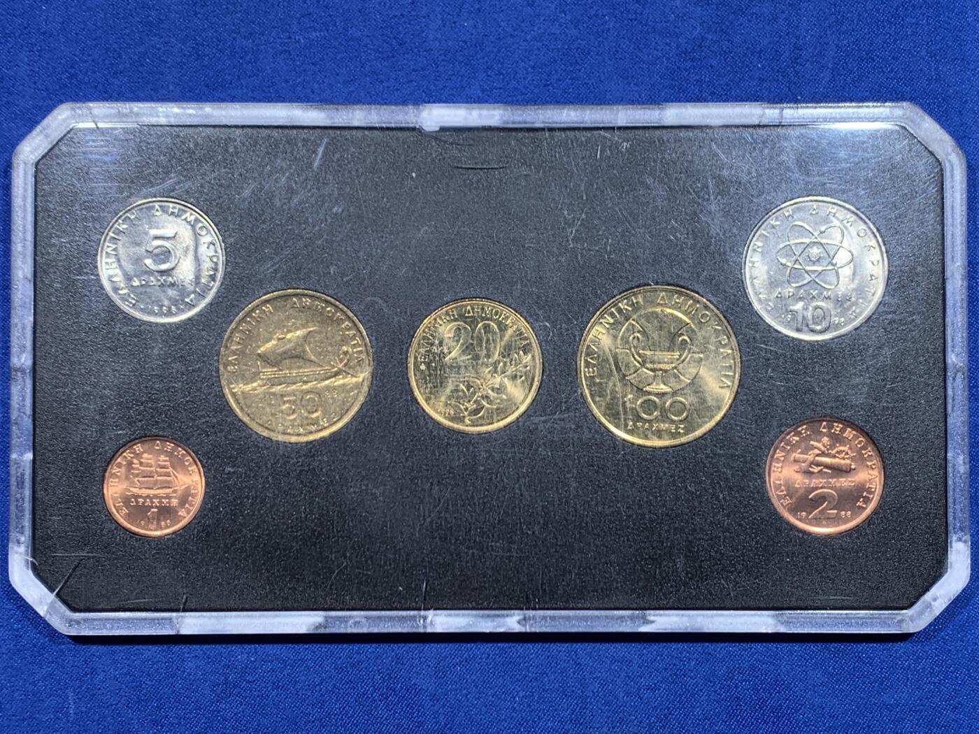 《竞宝斋》第446场 周日，周一，2场连拍 （全场包邮） 希腊 1998年 7枚装 套币 少见的亚克力装帧方式 细节见图
