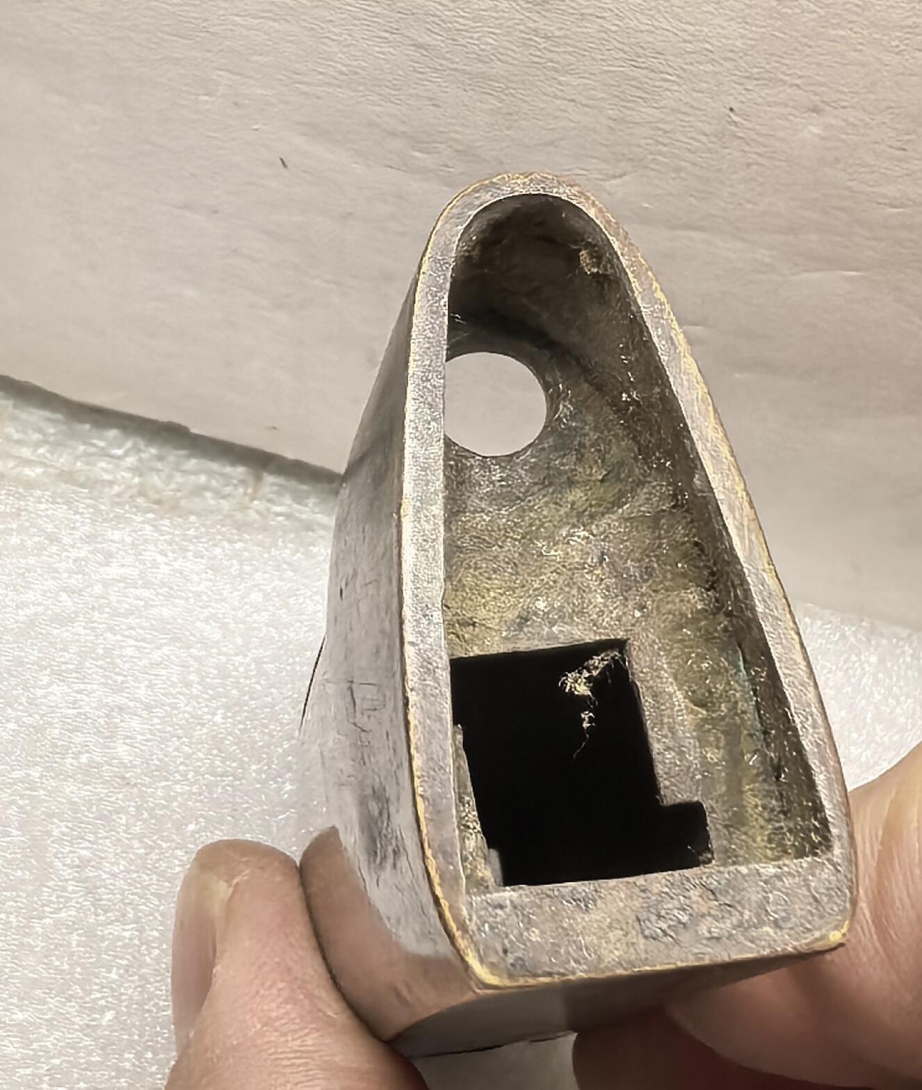 江南站杂件场 晚清铜锁一枚，原配钥匙，可以打开