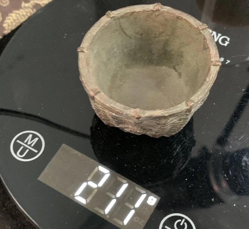 江南站杂件场 铜炉五谷丰登，厚重的