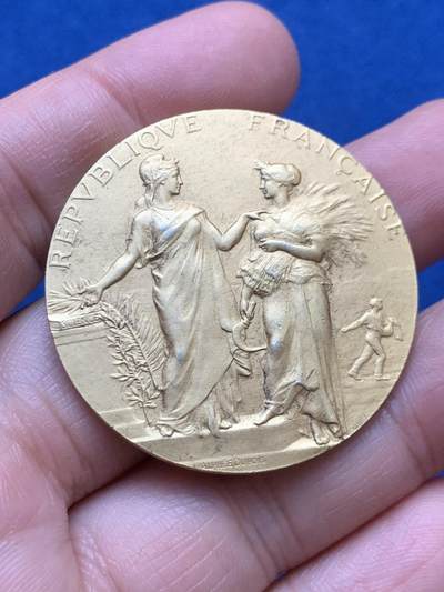 《竞宝斋》第446场 周日，周一，2场连拍 （全场包邮） - 法国农业女神镀金银章 35.65克 40.5mm 丰饶角1银标