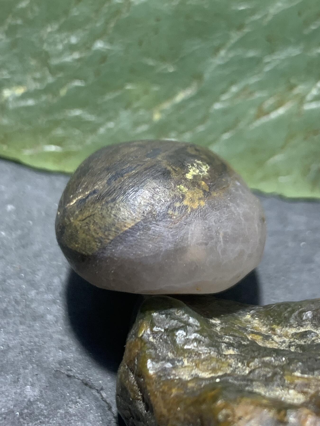 精美冰飘战国红玛瑙原皮天眼原石一个