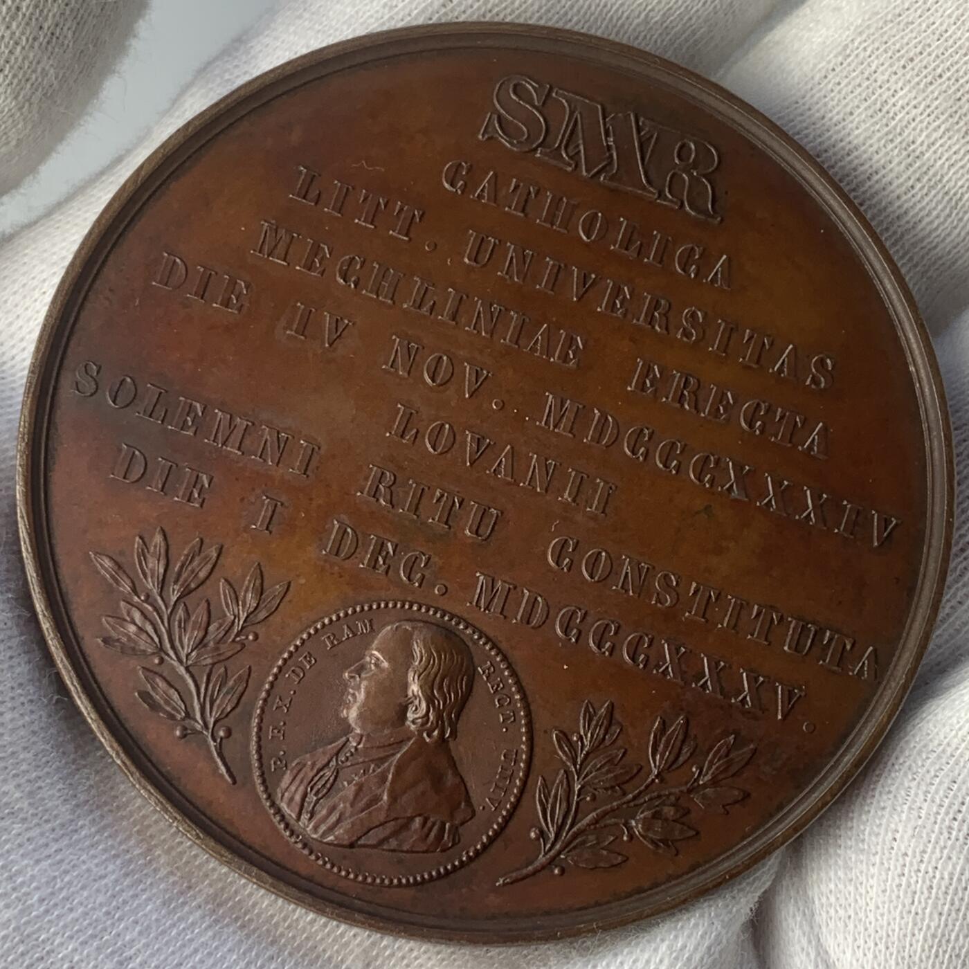 掌中浮雕-藏着的欧洲第045场 1835年意大利教皇国格里高利十六世（纪念梅赫伦天主教大学落成）大铜章 ，58mm 