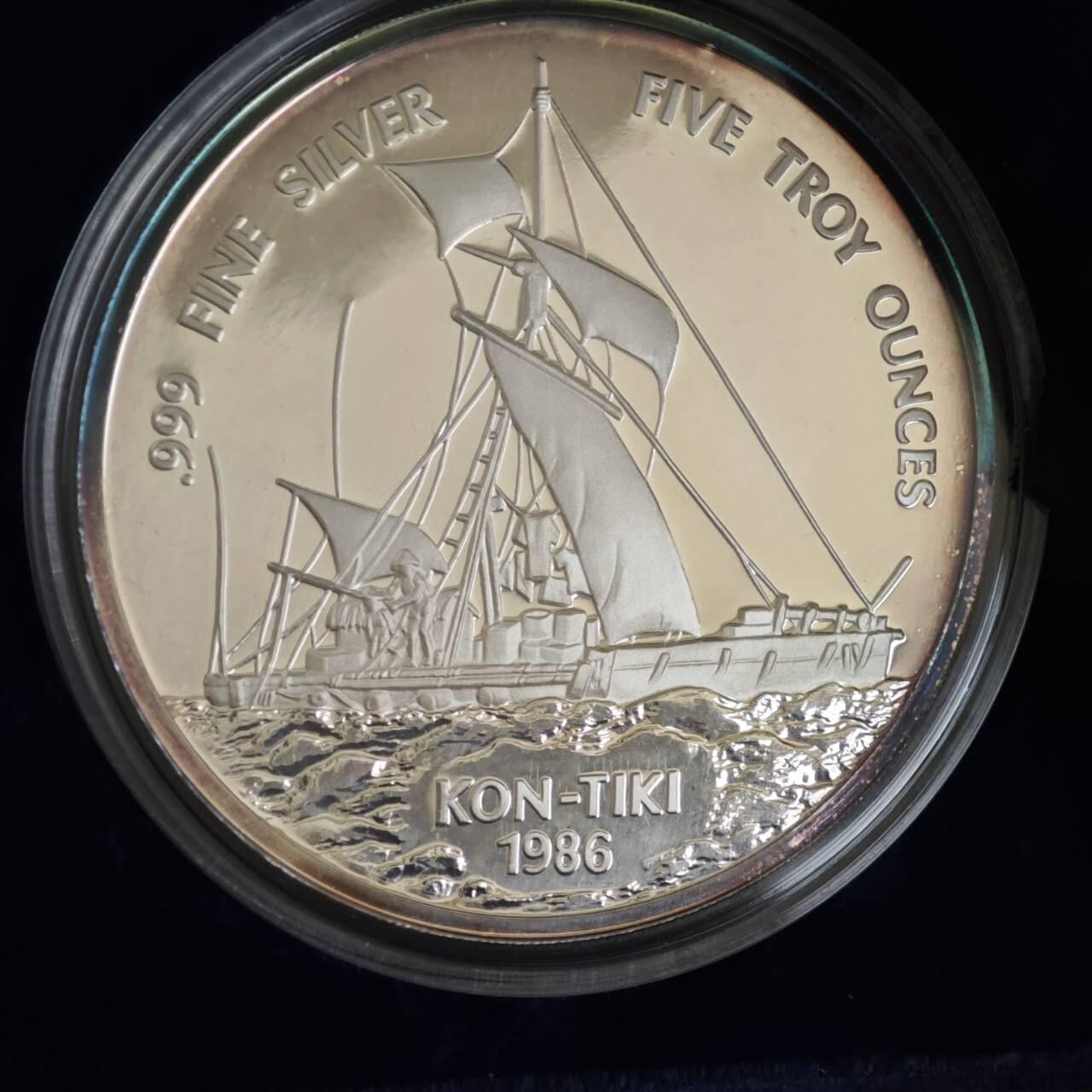 【淘币小摊】实时拍第八百二十二拍   银币套币场   满百包邮可预留二周 每周一统一发货   西萨摩亚1986年“康提基”号帆船25塔拉银币5盎司精制银币1988年克劳斯最具艺术币银价2060