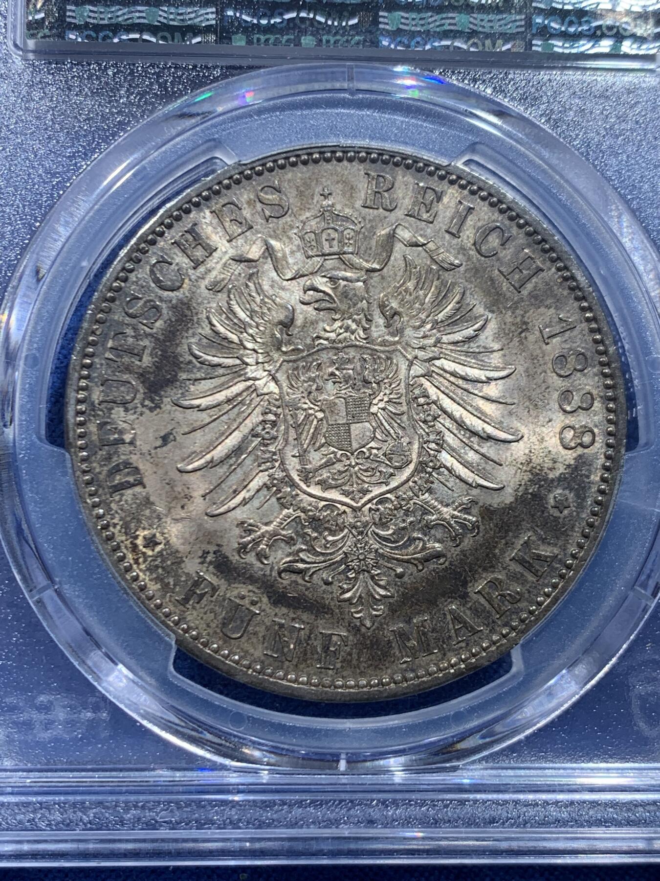 《竞宝斋》第446场 周日，周一，2场连拍 （全场包邮） PCGS MS63 德国普鲁士1888年三皇年弗雷德里希三世短翅5马克银币 背面支撑有磕