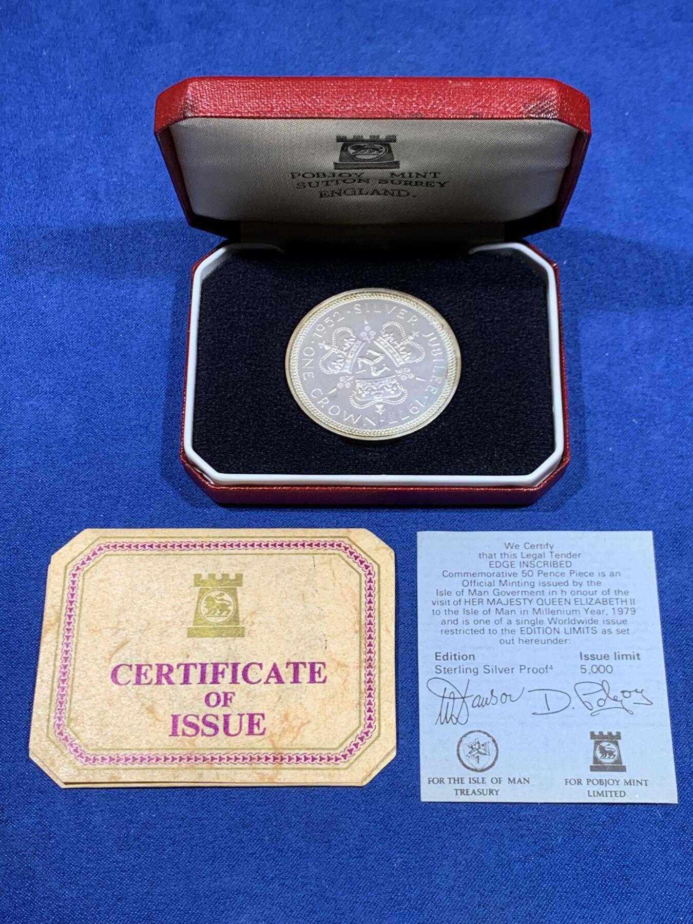 《竞宝斋》第446场 周日，周一，2场连拍 （全场包邮） 马恩岛1977年伊丽莎白二世女王登基25周年1克朗银币 带盒证