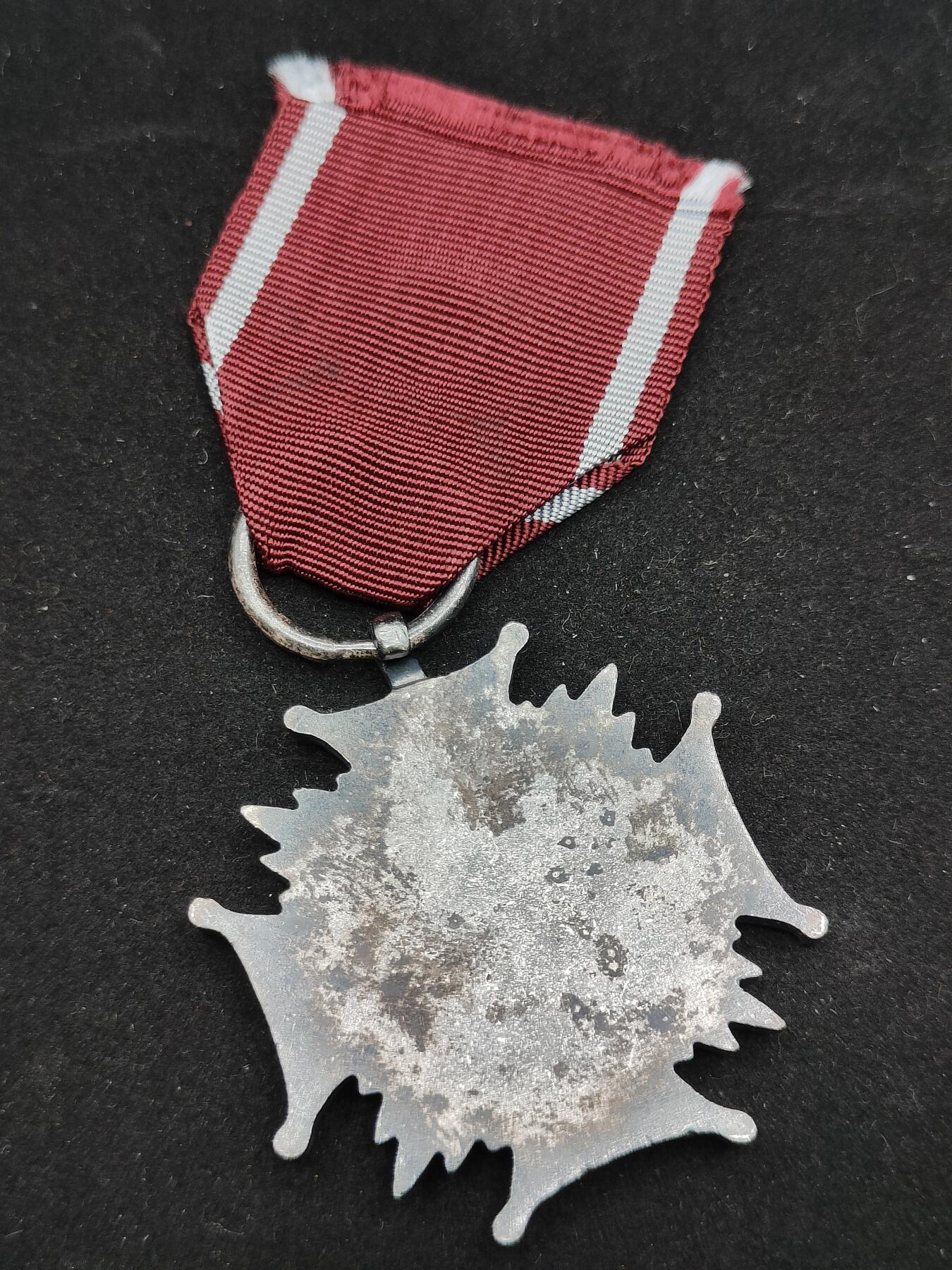 0元起拍勋章 第316期 咸鱼国勋章拍卖专场 12月7日（周日）下午6：00开始 波兰银级功绩章